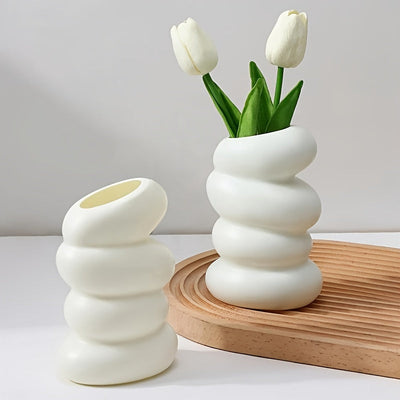 Chic white plastic spiral vase